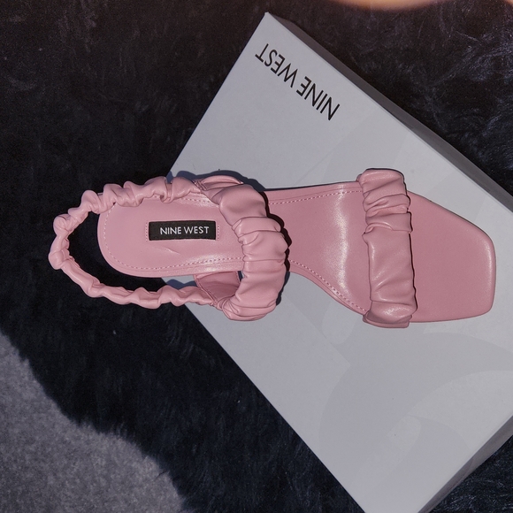 Nine West Light Pink Sandals - Picture 3 of 8